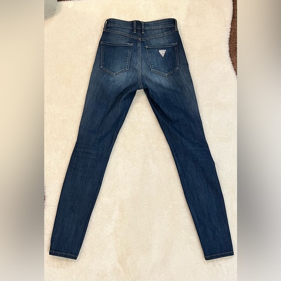 GUESS 1981 SKINNY FIT - Picture 3 of 11